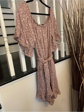 Floral Off-Shoulder Romper in Dusty Rose